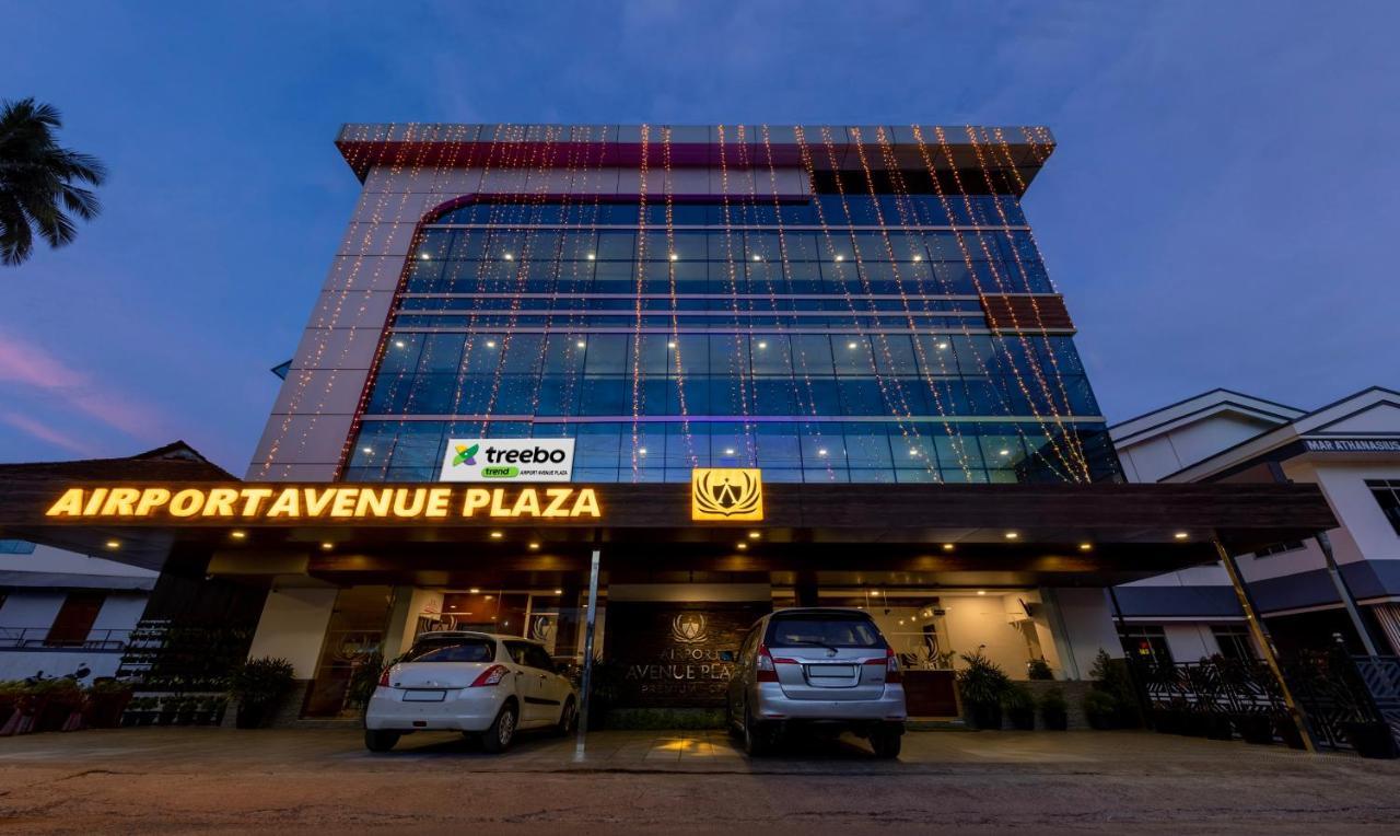 Hotel Treebo Trend Airport Avenue Plaza Cochin Airport Kochi Exterior foto