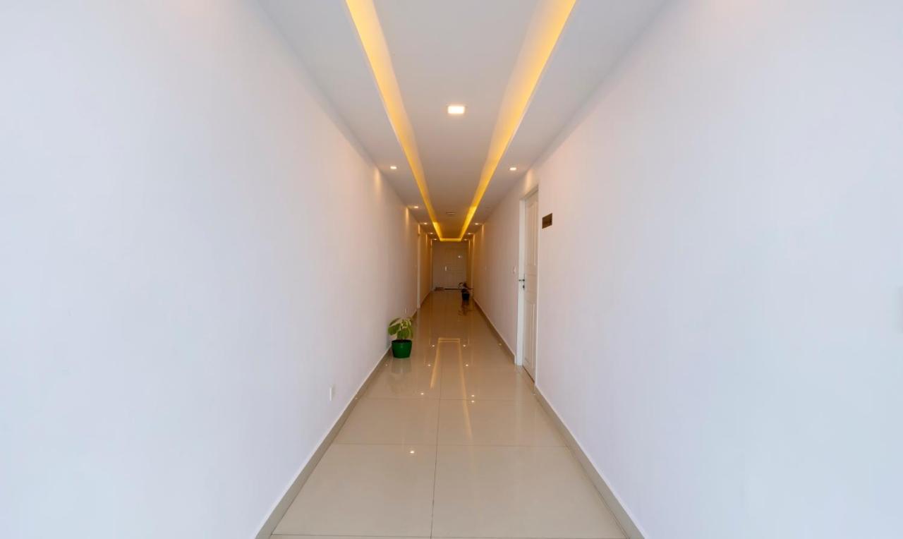 Hotel Treebo Trend Airport Avenue Plaza Cochin Airport Kochi Exterior foto