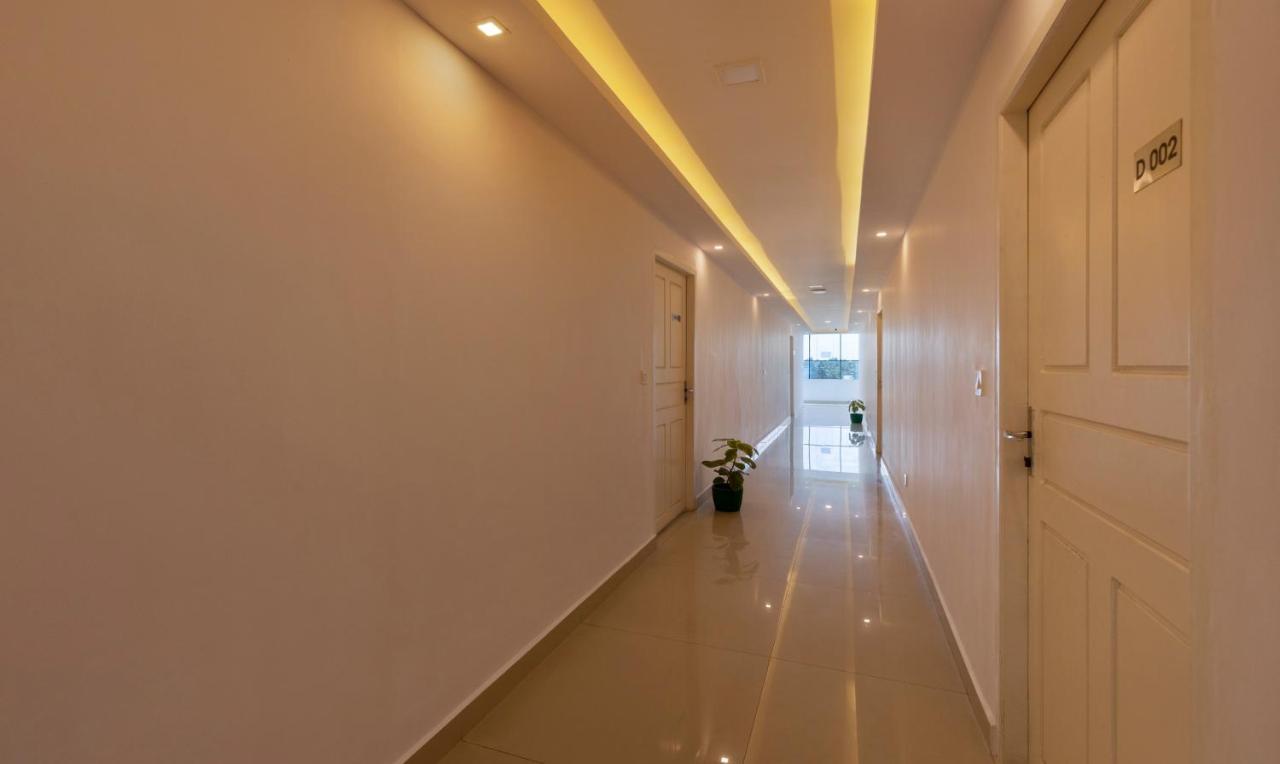 Hotel Treebo Trend Airport Avenue Plaza Cochin Airport Kochi Exterior foto